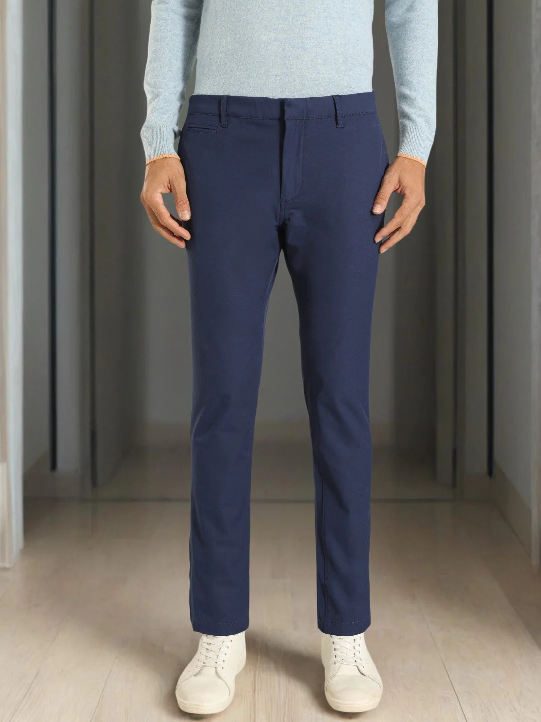 Indian Terrain Men's Comfort Fit Solid Navy Trousers